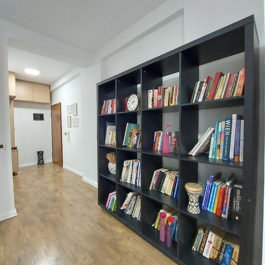 @likehome * Tiranë